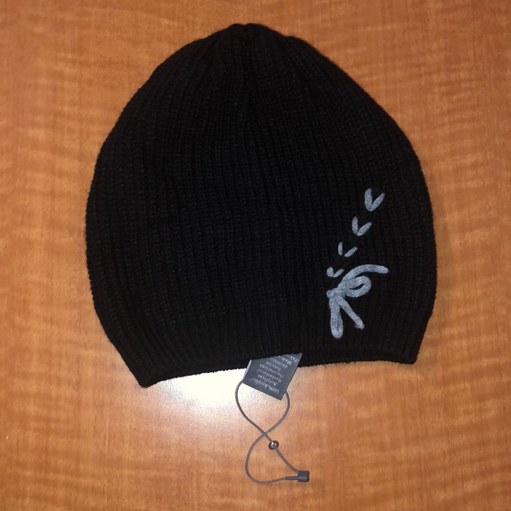 Vince Camuto Beanie